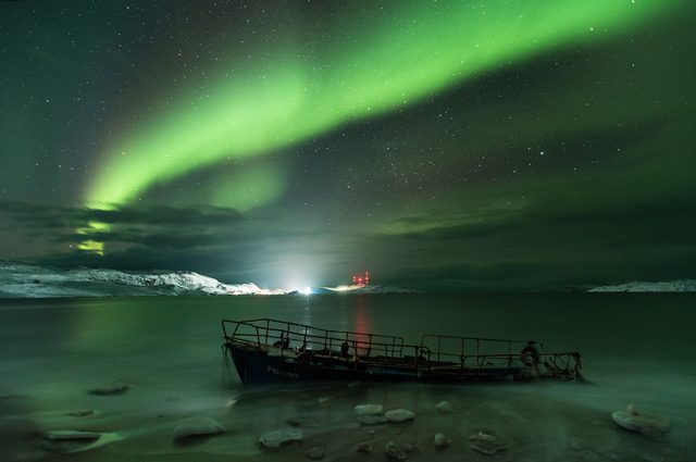 Fotografia Astronomica: Michael Zav'yalov cattura un’aurora dalle sfumature incredibili