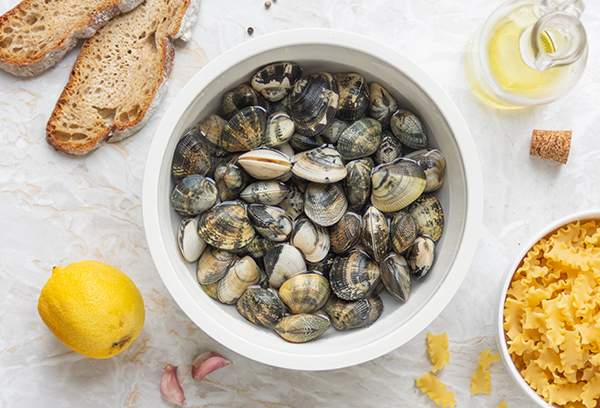 le vongole e gli altri ingredienti