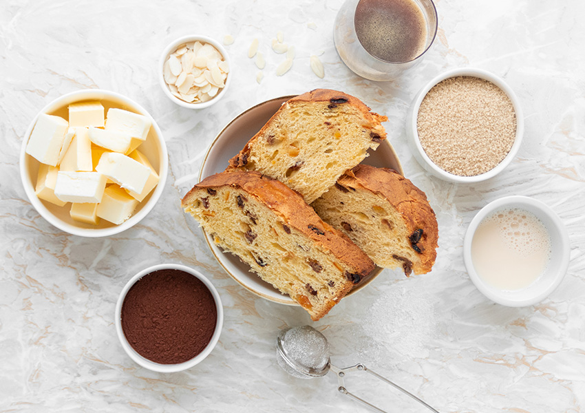 Ingredienti per fare il salame di cioccolato al panettone