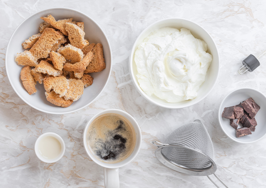 Ingredienti tiramisù dietetico con yogurt greco